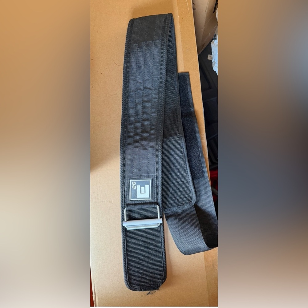 Black Adjustable Men's Shoulder Strap